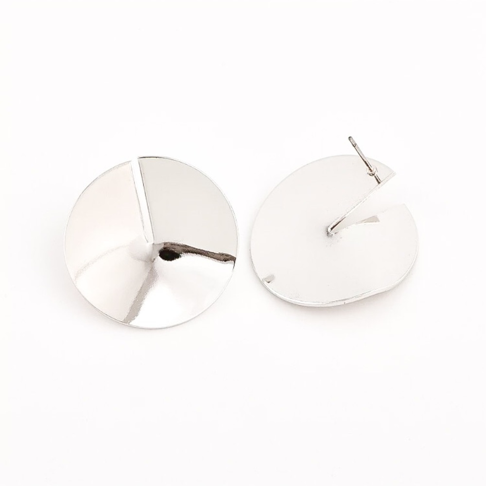 ⚜️[𝟯/$𝟭𝟴]⚜️Big Silver Round Cut Earrings NEW - Picture 3 of 14